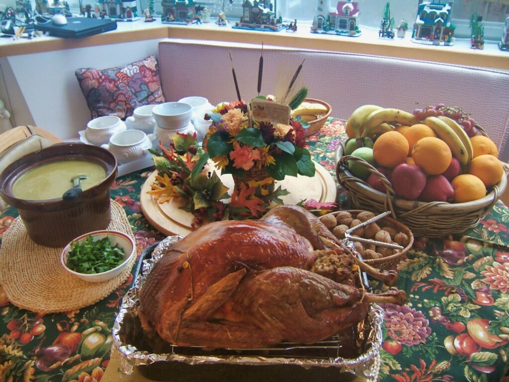 Photo Thanksgiving feast